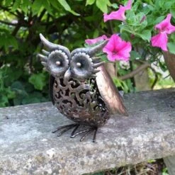 Uil In Metaal Met Verlichting Op Zonne-energie -Tuin Serie Winkel uil in metaal solar 1484057612 2 600